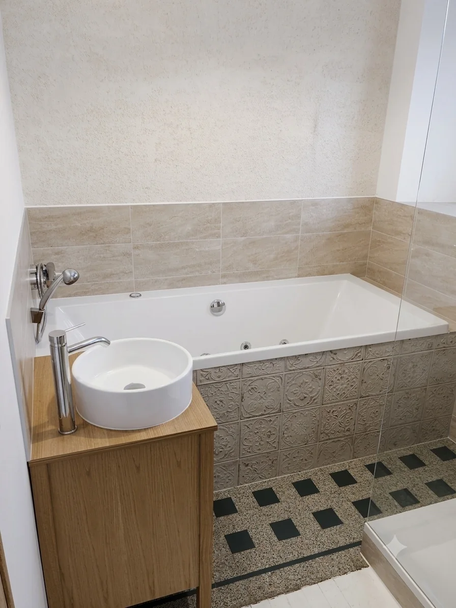 Rénovation de salle de bain réalisée par Kerlan Plomberie dans le Pays Bigouden